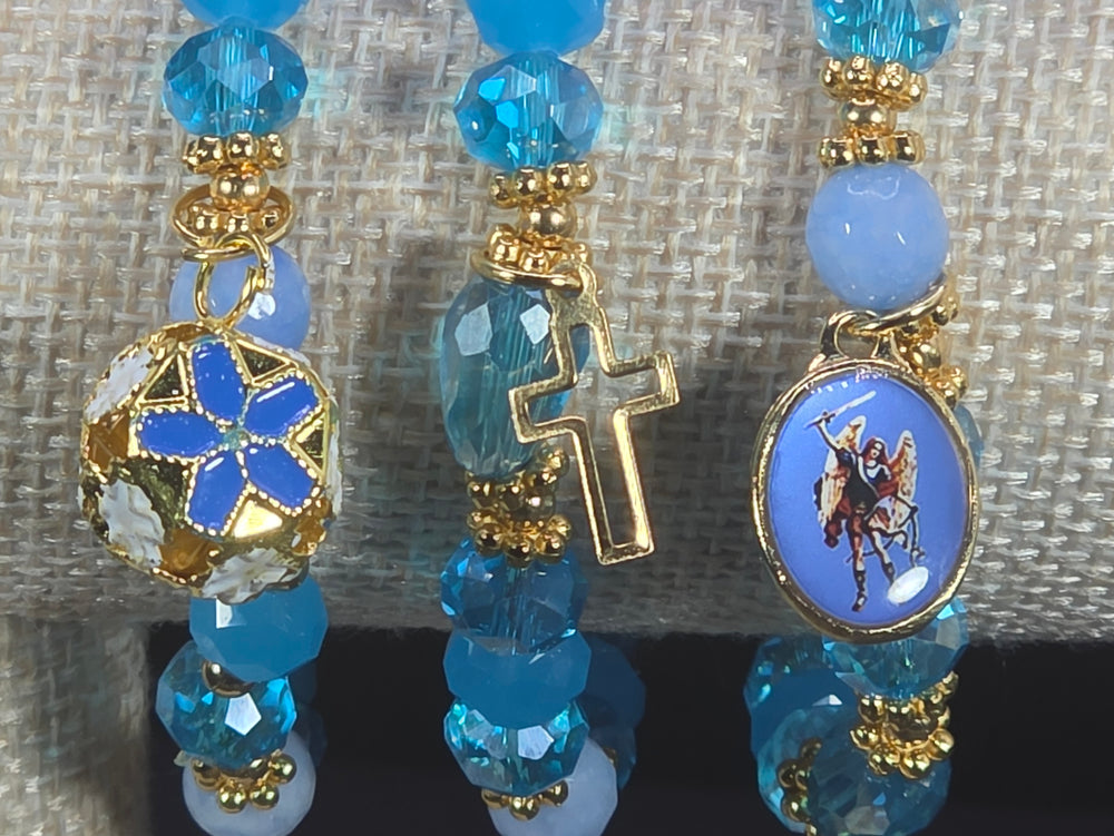 Weekend Stackable Bracelet with Gold Plated Beads, Agate Stones and Czech Crystal For Women - Blue for Clarity, Creativity and Faith